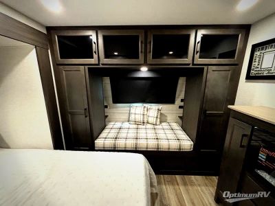 2026 Venture RV SportTrek Touring Edition — photo 10 view