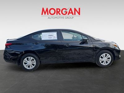 2025 Nissan Versa - Photo 9