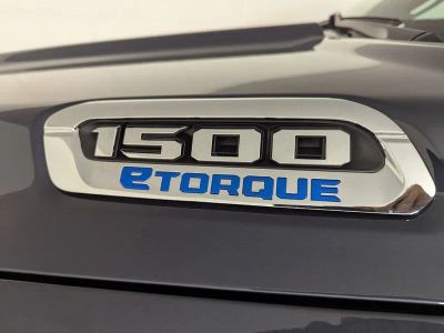 2026 Ram 1500 — photo 9 view