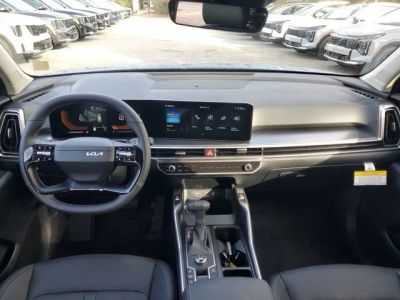 2026 Kia Sorento — photo 22 view