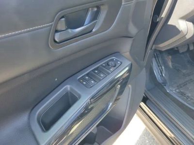 2025 Nissan Pathfinder — photo 10 view