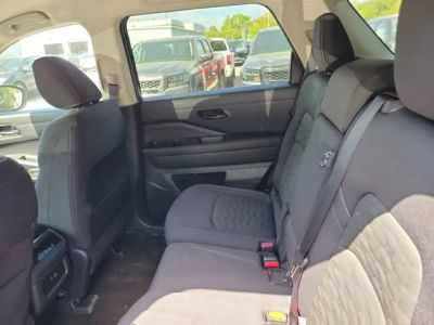 2025 Nissan Pathfinder — photo 28 view