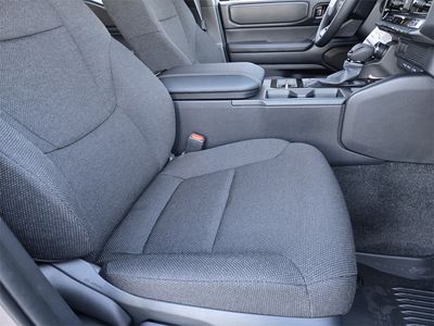 2026 Toyota Land Cruiser - Photo 9
