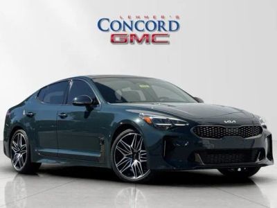 2022 Kia Stinger — side profile view
