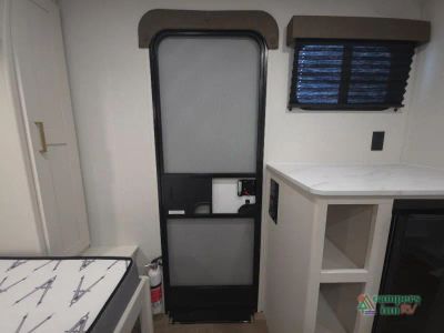 2027 Grand Design Transcend Lite — photo 15 view