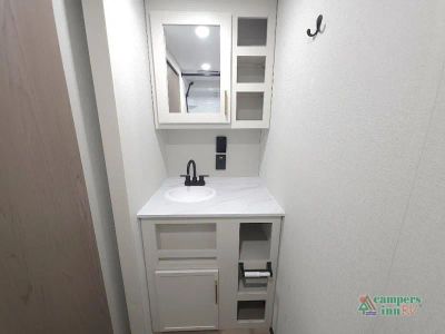 2027 Grand Design Transcend Lite — photo 35 view