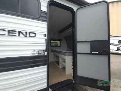 2027 Grand Design Transcend Lite — photo 12 view