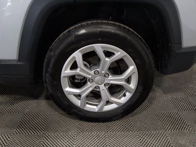 2024 Jeep Compass — photo 10 view