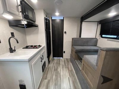 2024 Jayco Jay Flight SLX - Photo 13