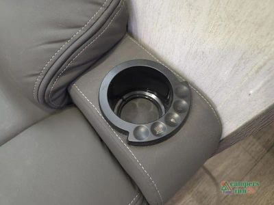2024 Forest River RV Vengeance Rogue SUT - Photo 43