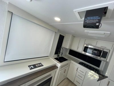 2026 Brinkley Model I - Photo 17
