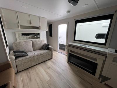 2026 Brinkley Model I - Photo 11