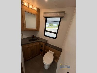 2025 Forest River Georgetown 7 Series - Photo 12
