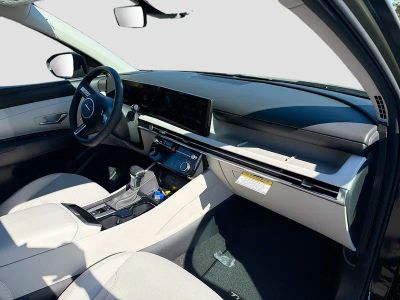 2026 Hyundai TUCSON — photo 14 view