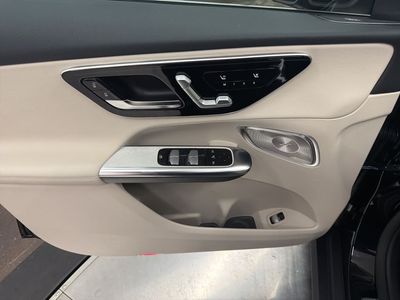 2026 Mercedes-Benz GLC - Photo 17
