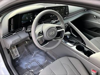 2026 Hyundai Elantra - Photo 26