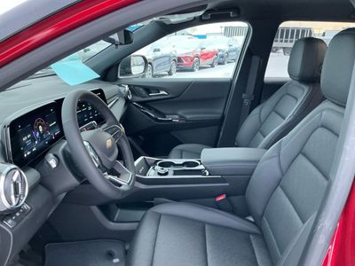 2026 Chevrolet Equinox — photo 10 view
