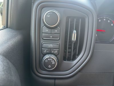 2025 Chevrolet Silverado 2500 HD - Photo 14