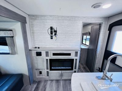 2023 Coachmen Catalina - Photo 7