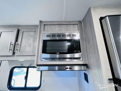 2023 Coachmen Catalina - Photo 13