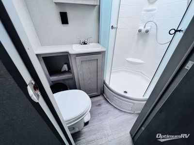 2023 Coachmen Catalina - Photo 19