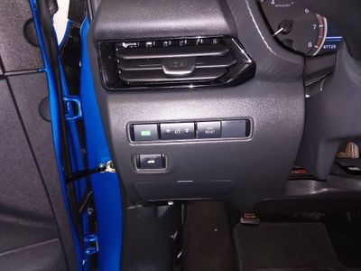 2025 Nissan Sentra — photo 13 view