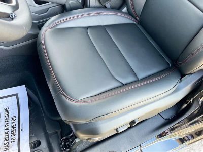 2026 Jeep Wrangler — photo 19 view
