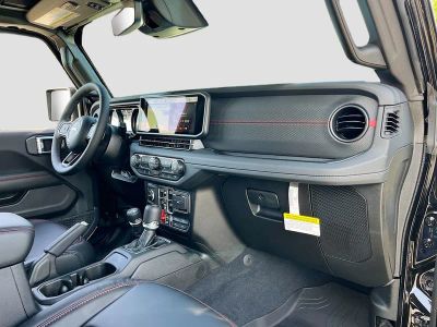 2026 Jeep Wrangler — photo 28 view