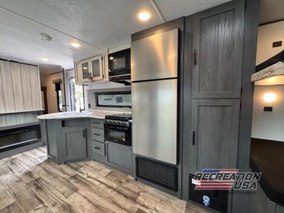 2025 Dutchmen Aspen Trail LE - Photo 16