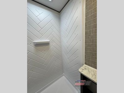 2025 Dutchmen Aspen Trail LE - Photo 19