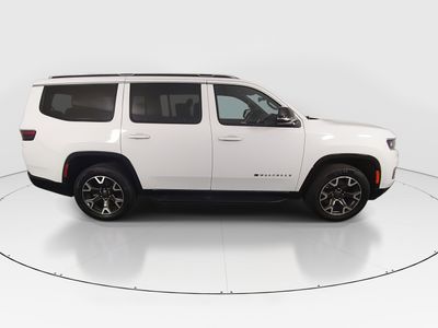 2024 Jeep Wagoneer - Photo 8
