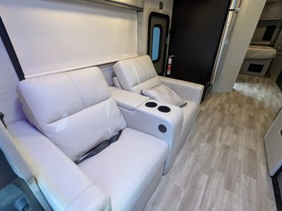 2026 Thor Motor Coach Omni Trail - Photo 20