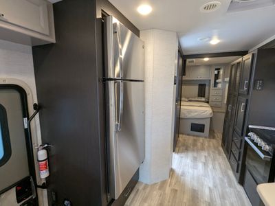 2026 Thor Motor Coach Omni Trail - Photo 14