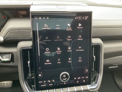 2026 GMC Yukon XL - Photo 11