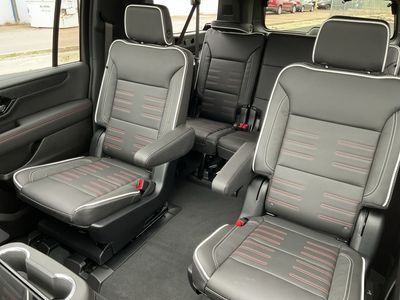 2026 GMC Yukon XL - Photo 18
