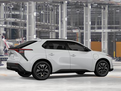 2026 Toyota bZ - Photo 13