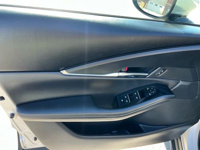 2023 Mazda CX-30 — photo 15 view