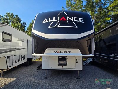 2026 Alliance RV Valor All-Access - Photo 4