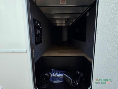 2026 Alliance RV Valor All-Access - Photo 8