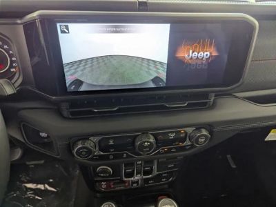 2026 Jeep Gladiator — photo 22 view