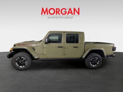 2026 Jeep Gladiator — photo 8 view