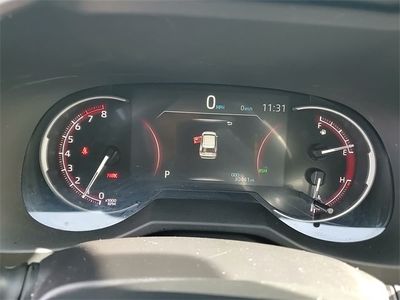 2025 Toyota RAV4 - Photo 16