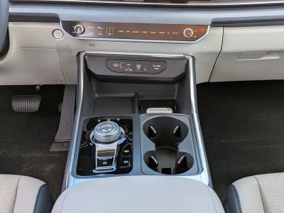 2026 Kia Carnival Hybrid — photo 25 view