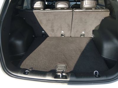 2024 Jeep Compass — photo 11 view