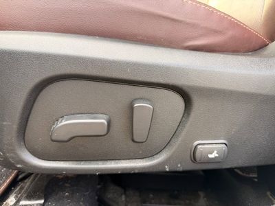 2018 Subaru Forester Touring - Photo 19