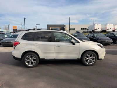 2018 Subaru Forester Touring - Photo 4