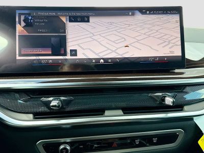 2026 BMW X5 — photo 33 view
