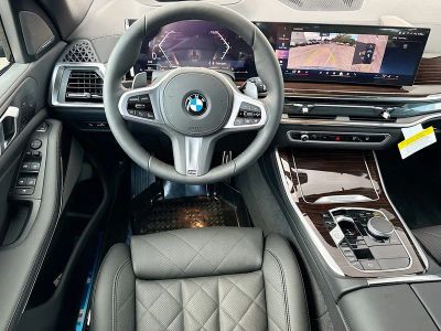 2026 BMW X5 — photo 17 view