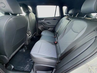 2026 Volkswagen Tiguan — photo 20 view