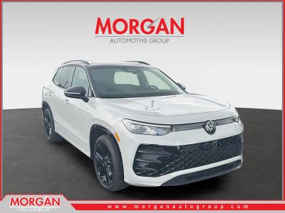 2026 Volkswagen Tiguan SE R-Line Black in Sandstone — front three-quarter view